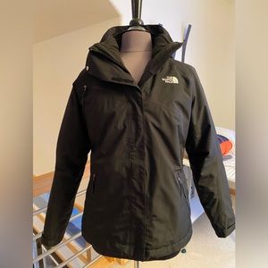 Women's North face 2 in 1 ski jacket